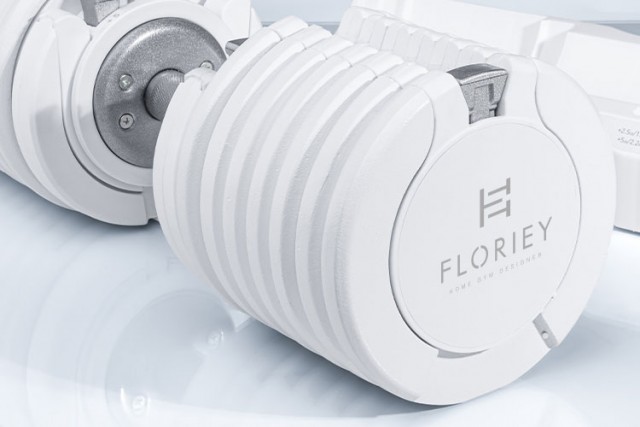 Floriey logo on the 75 lb adjustable dumbbell